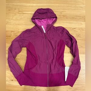 Lululemon Athletica In Flux jacket size 12- BRAND NEW